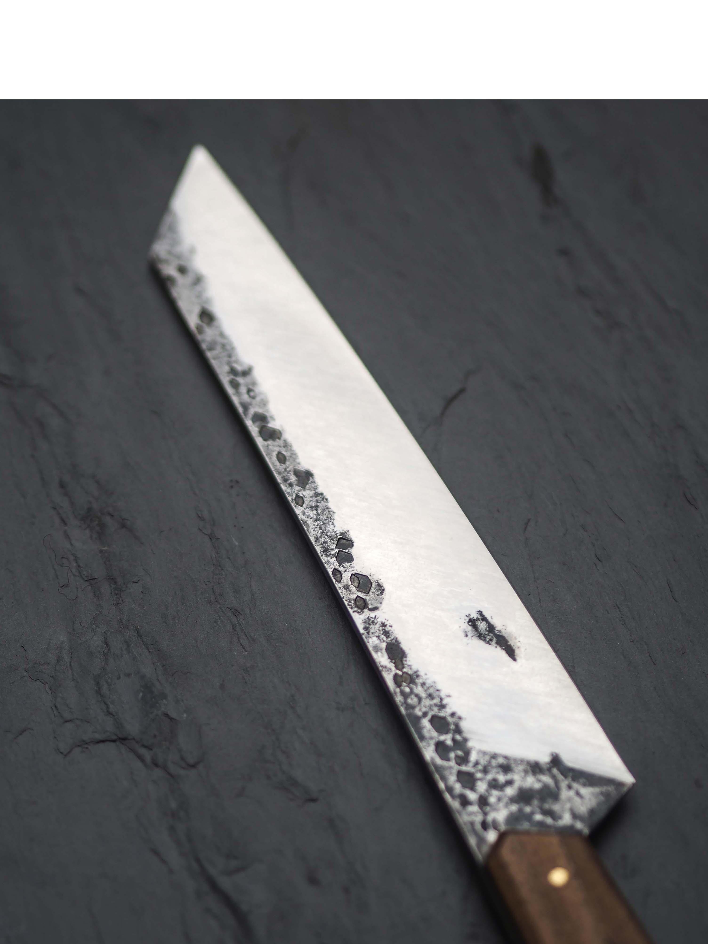 Venez forger votre propre couteau dans mon atelier à Thiers.