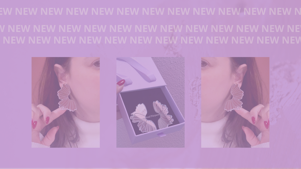 Brincos em acrílico espelhados prateado, desenhados pela Azul Púrpura. 