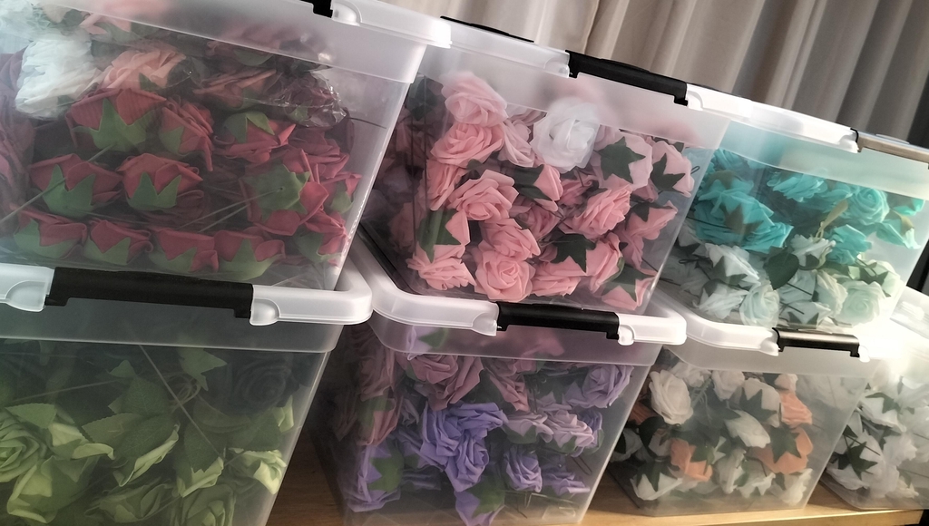 À propos de Atelier Créa d'Aline  – compositions florales uniques, faites à la main et réalisées sur commande.