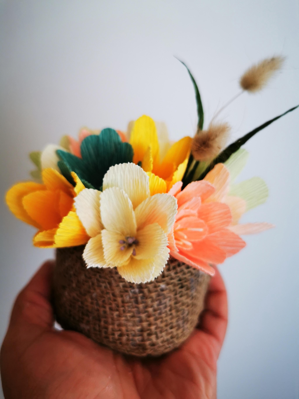 Créatrice Artisanale
🌸Fleurs en papier 
💮 Décoration en Origami
Particulier /Événement /Mariage
