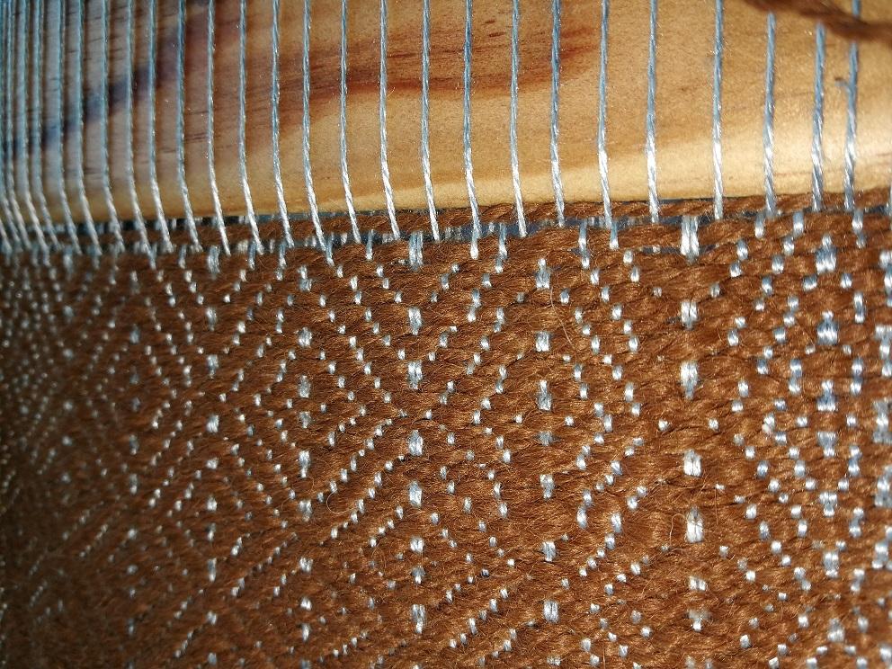 Tissage historique motif losangé diamanté sergé