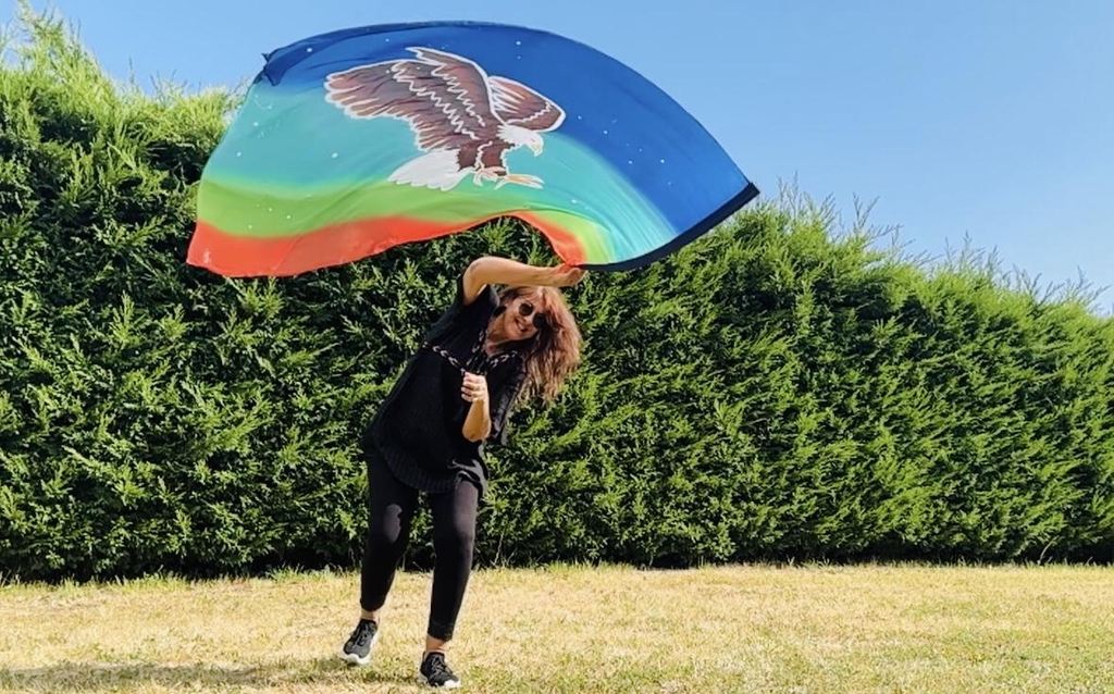 Bannière épaisse style « drapeau »