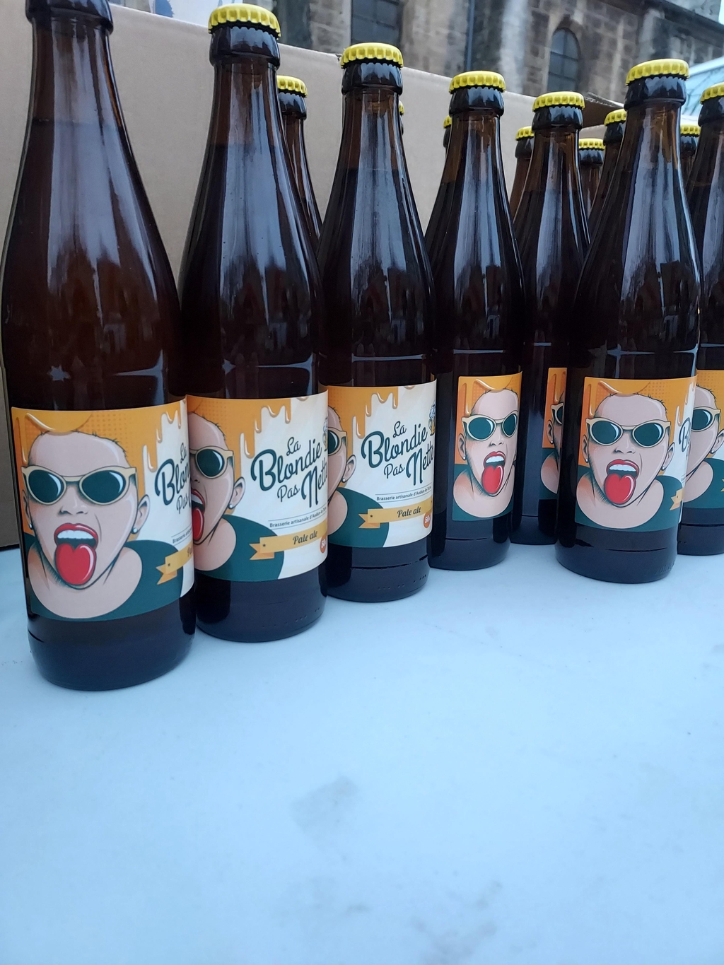 La Blondie Pas Nette