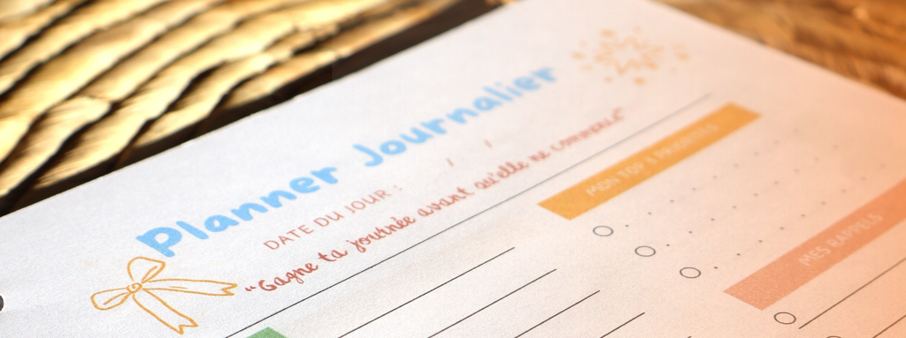Carnet d'organisation modulable et rechargeable en papier pour gérer la charge mentale, le foyer et la vie personnelle des femmes actives.