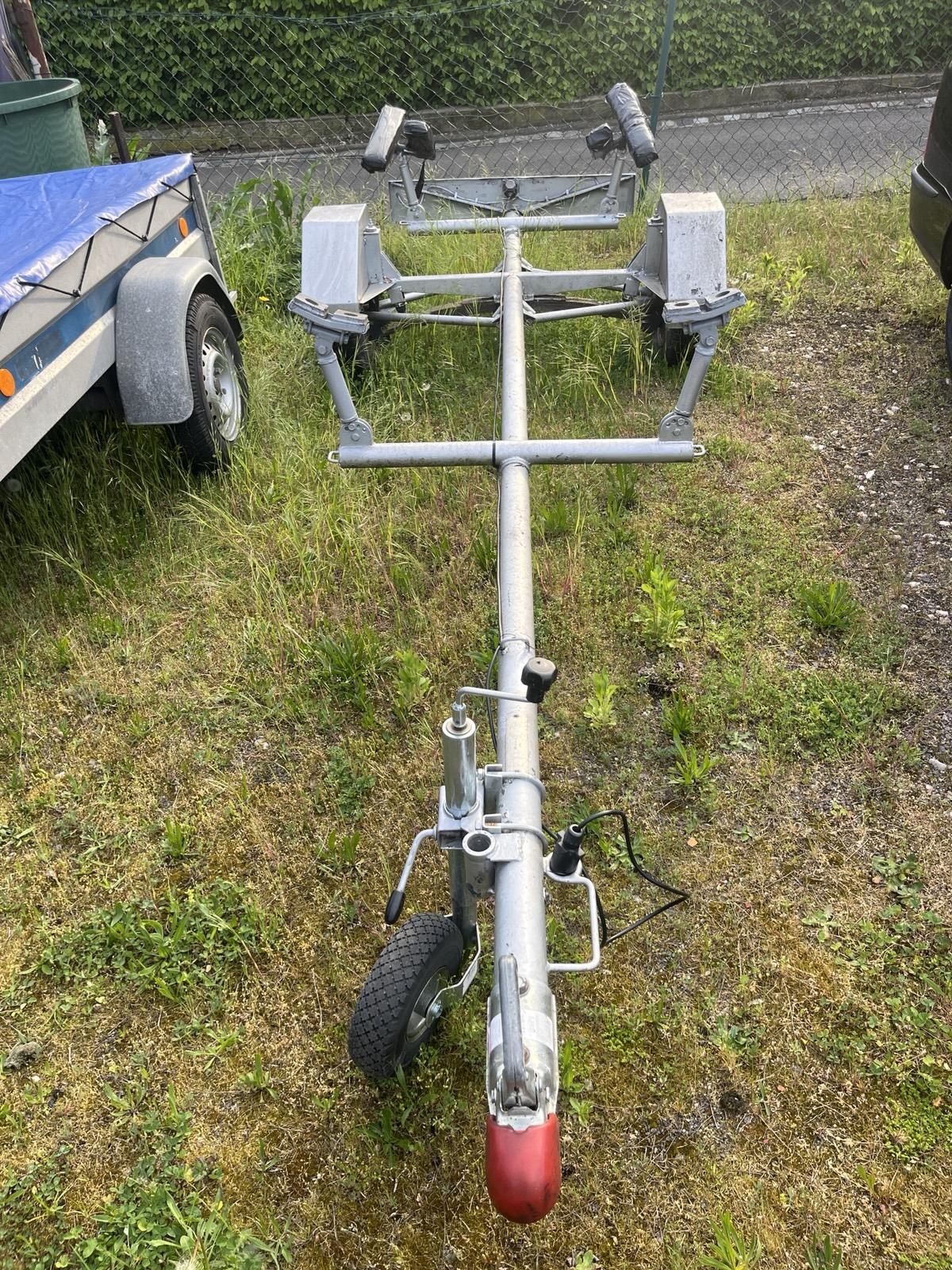Hänger und Trailer