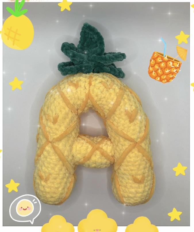 Lettres peluches au crochet par Anicroch’astic, vente de doudous, peluches et amigurumi au crochet