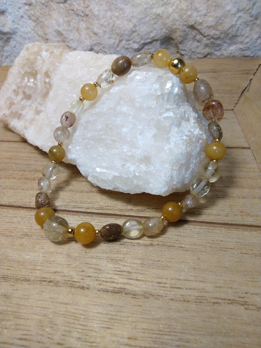 Bijoux fait à main sur commande.