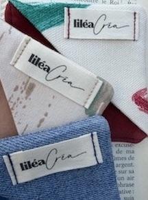 Marque-pages format classique faits main avec des chutes de tissus vintage disponibles sur la boutique en ligne Liléa Créa