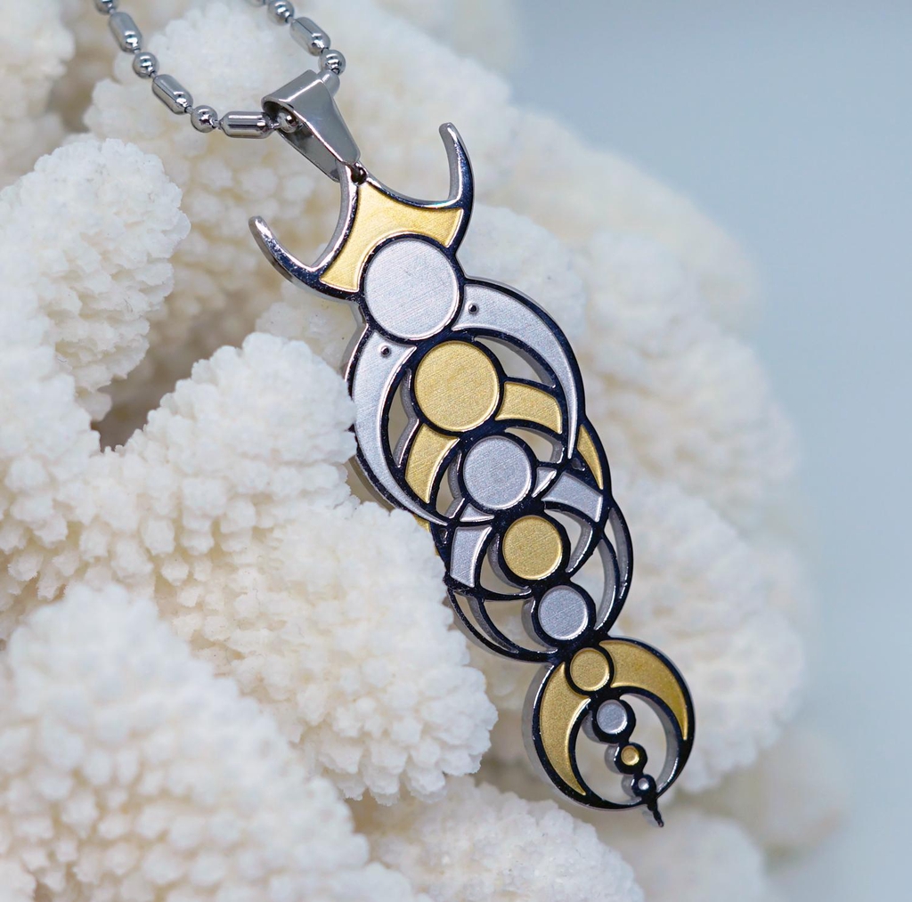 Chaque bijoux a sa particularités et une symbolique . 

