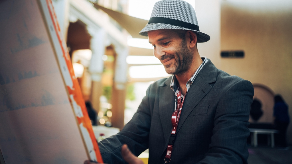 International Artist. Commissions open. 