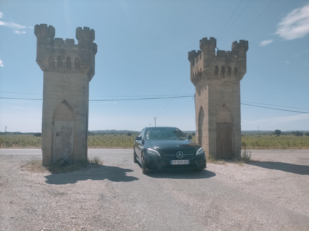 Grand V Provence – VTC Orange | Chauffeur privé 24h/24 & 7j/7
