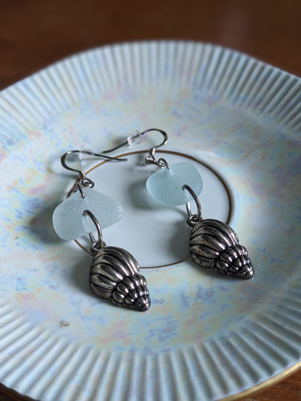 I absolutely love the sea and creating sea glass me and my family have collected from the beach 🏖️