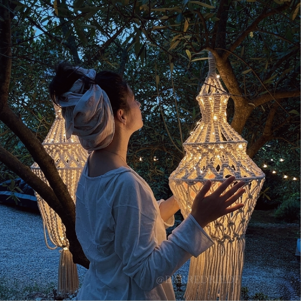 Discover unique, handmade macrame decorations crafted in Provence. Perfect boho home decor and artisan gifts to create a cozy, natural atmosphere.