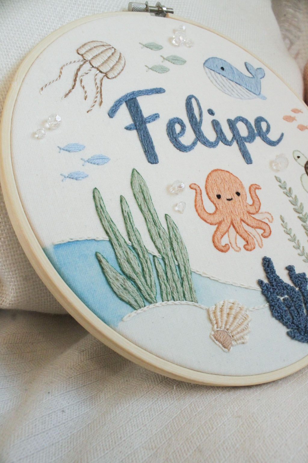bordado personalizado para bautismo nacimiento con nombre hecho a mano