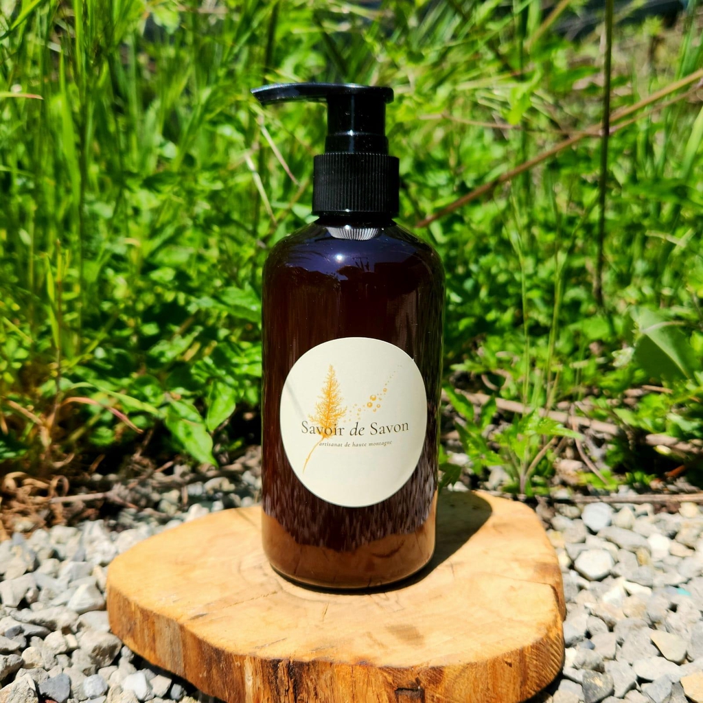 photo le vallier, Gel douche naturel à la résine de mélèze