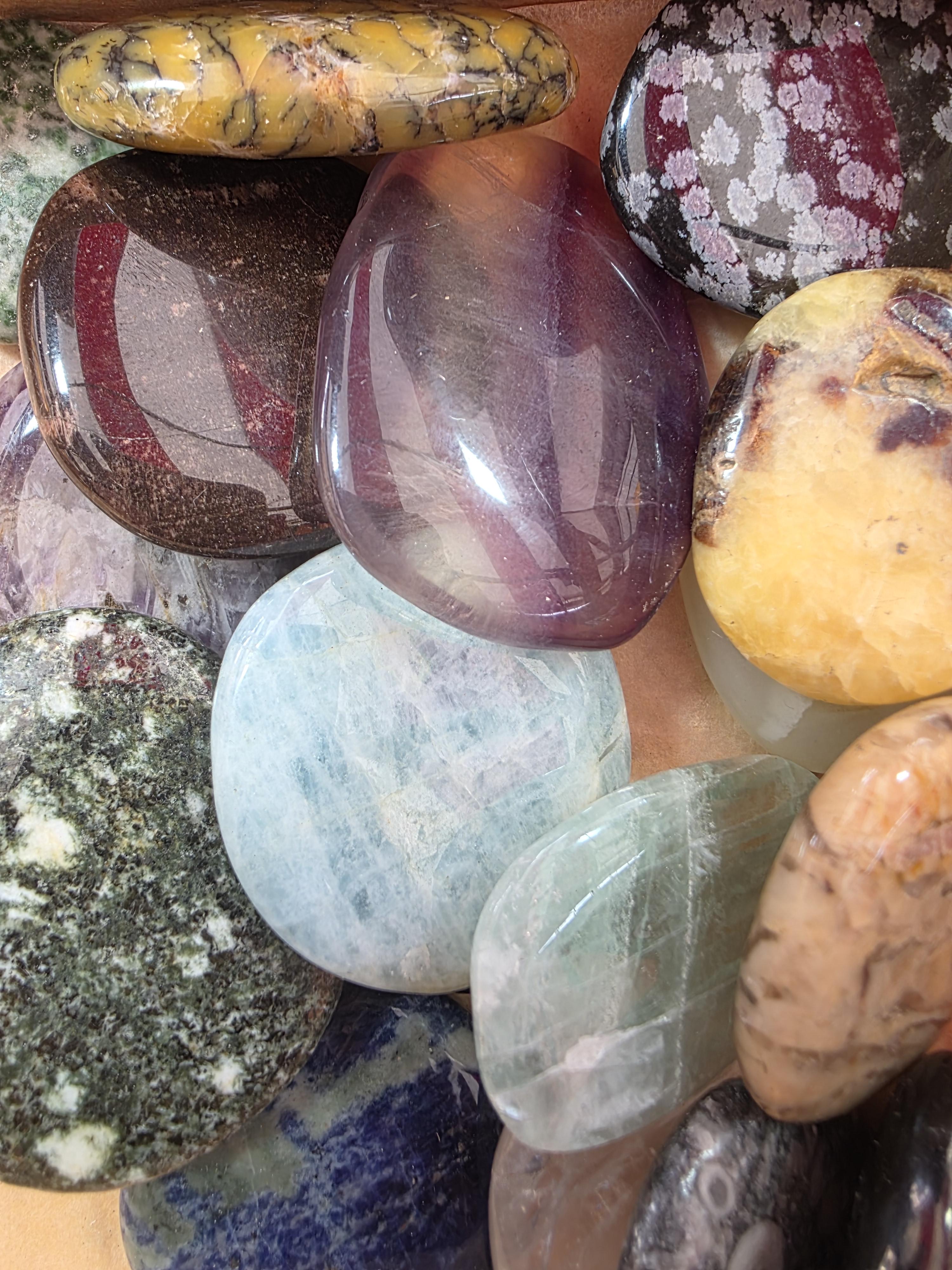 Palmstones