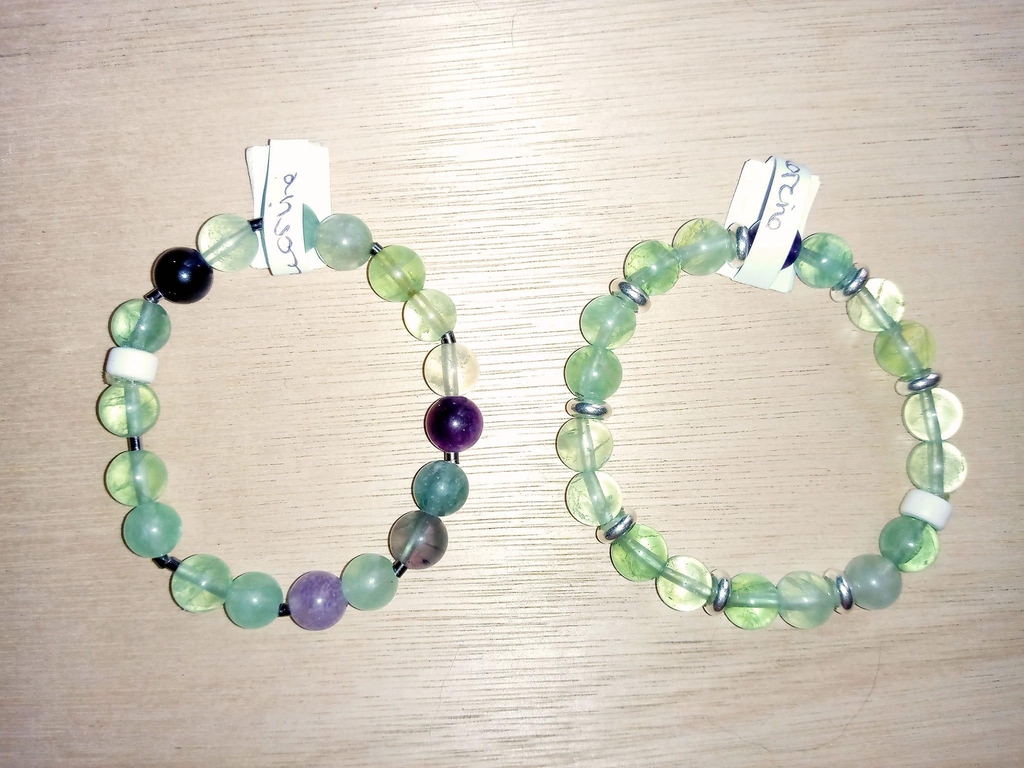 BRACELETS
PIERRES NATURELLES