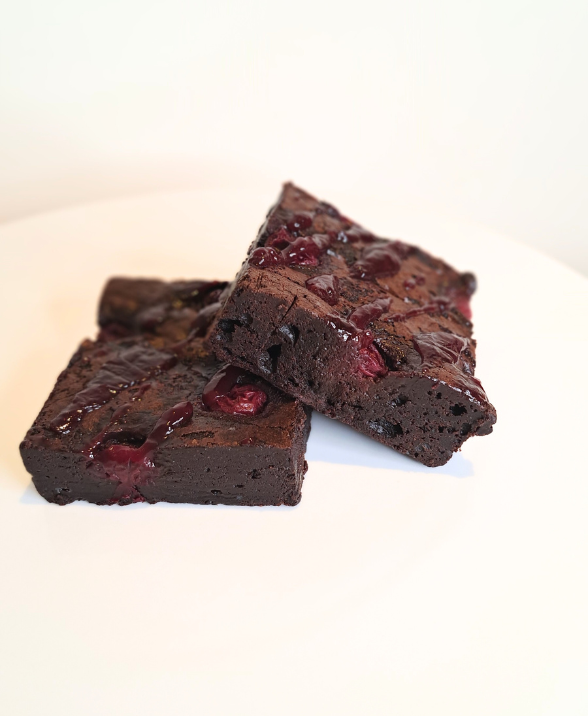 Fudgey chocolate cherry brownies