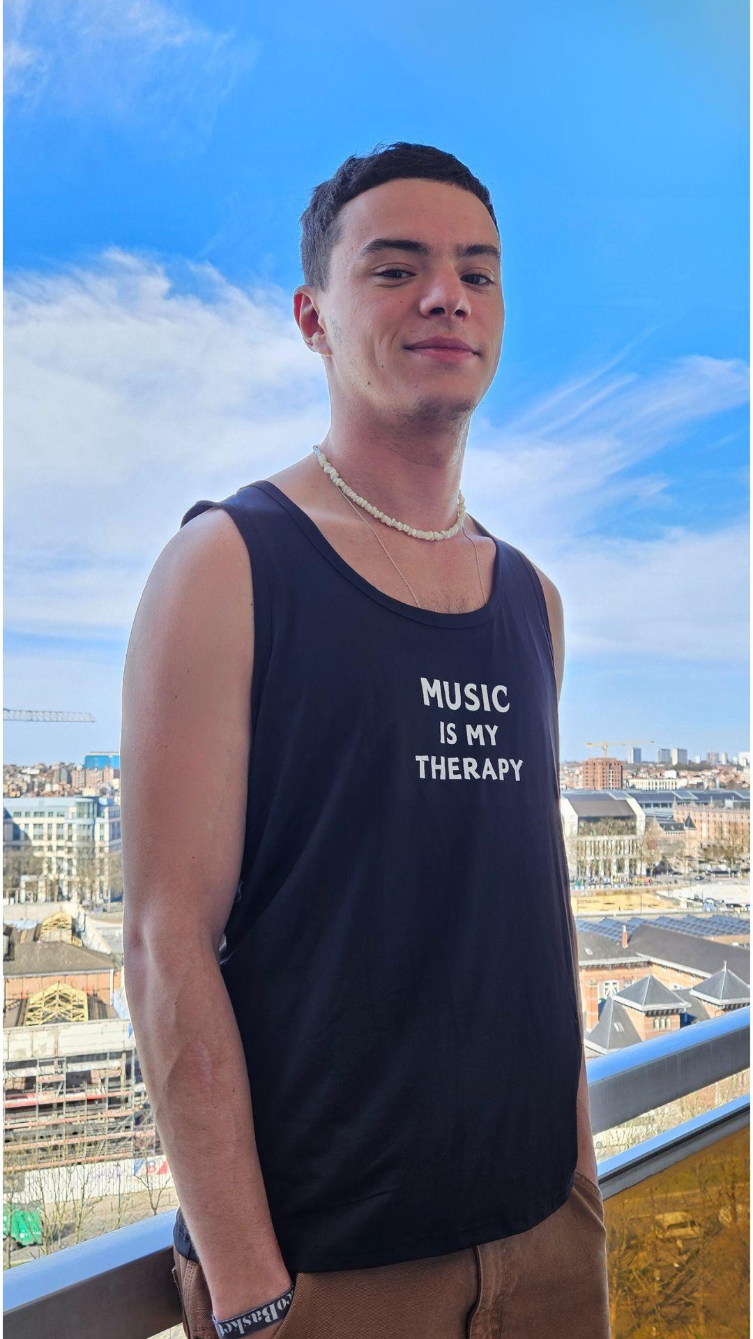 NO SLEEVES - TANK TOPS