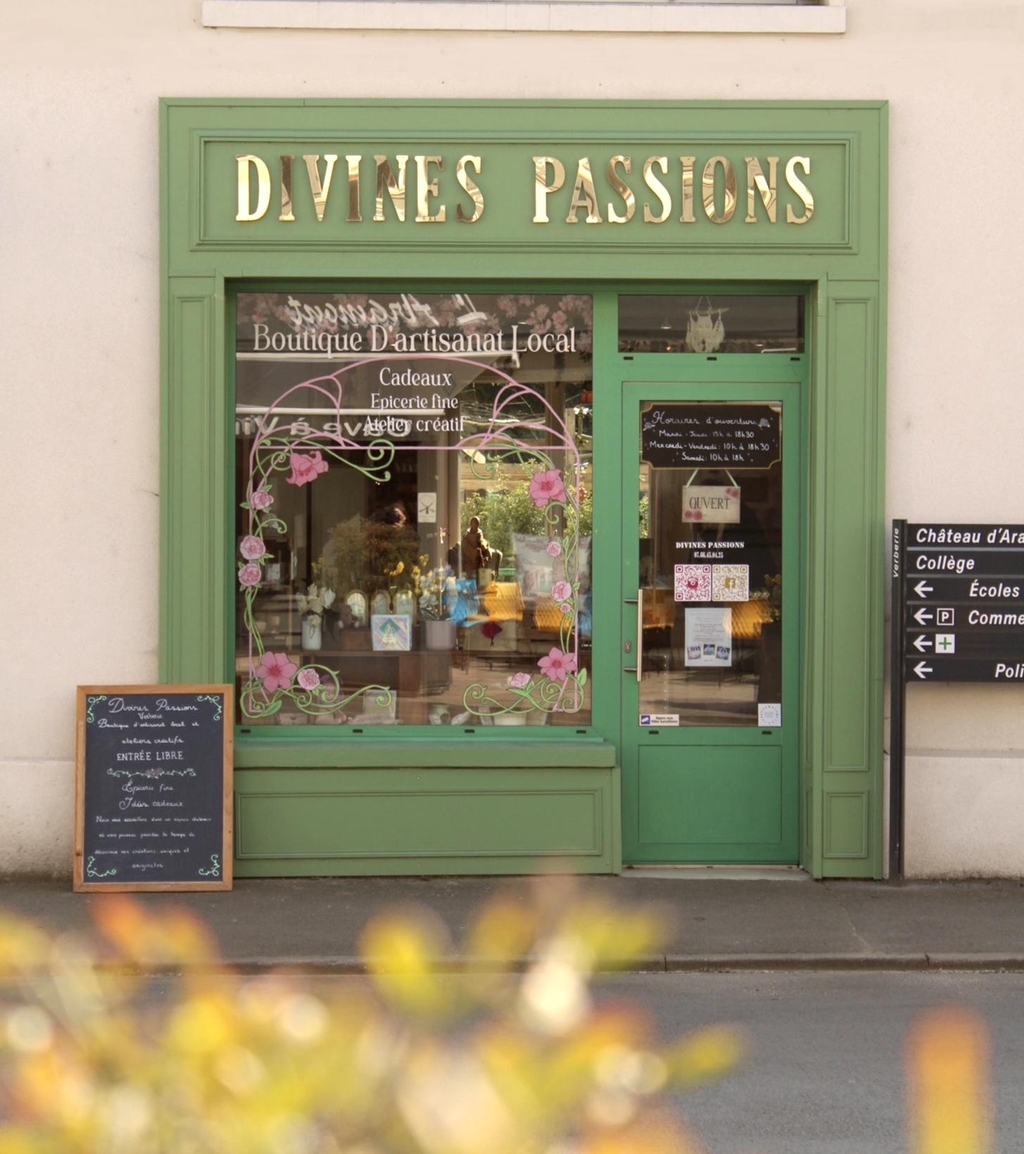 Située à Verberie dans l’Oise
Idées cadeaux
Épicerie fine
Ateliers créatifs