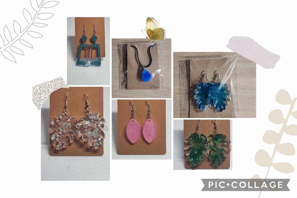 Parcourez notre collection de bijoux et divers accessoires.
Chaque article est unique et fabrique par mes soins.
Vous découvrirez l'univers des ongles et du bien-être