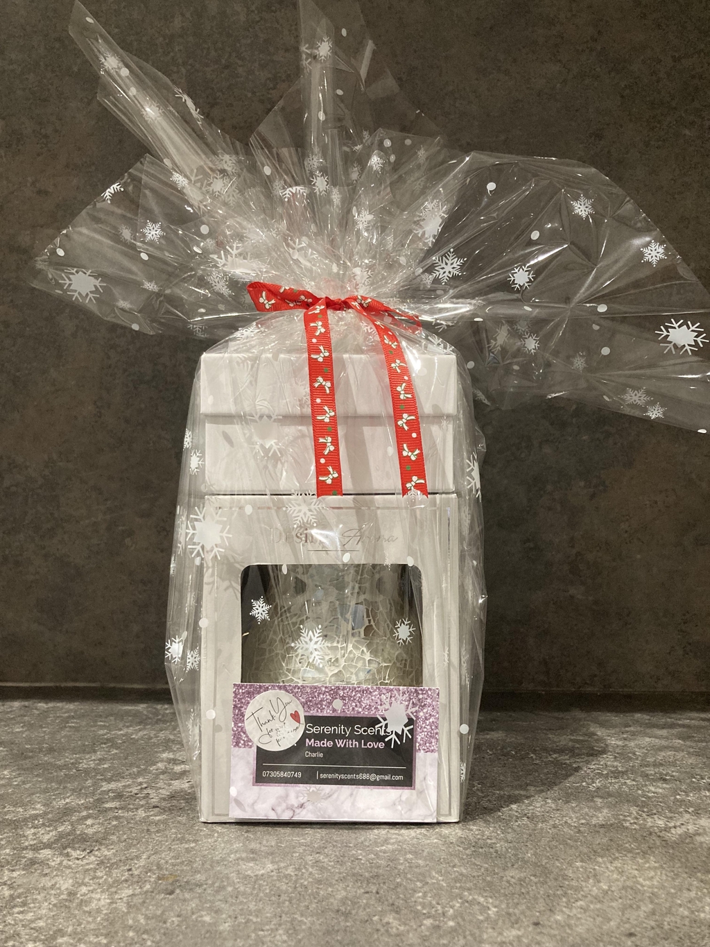 Gift set available at your request 