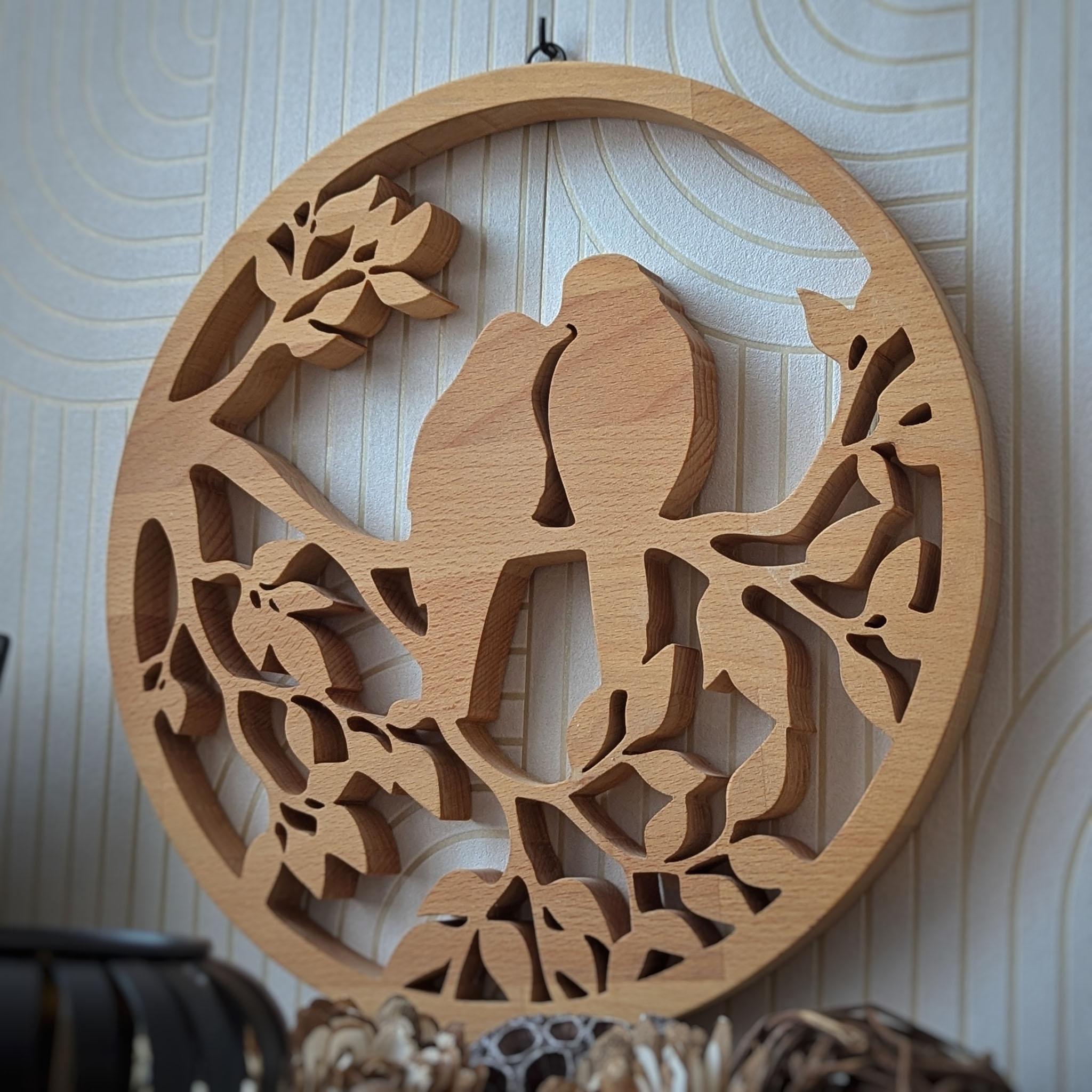 Tableau Oiseaux amoureux en bois. Création unique fabriquée dans l'Yonne, près d'Auxerre, par Nellio Bois.