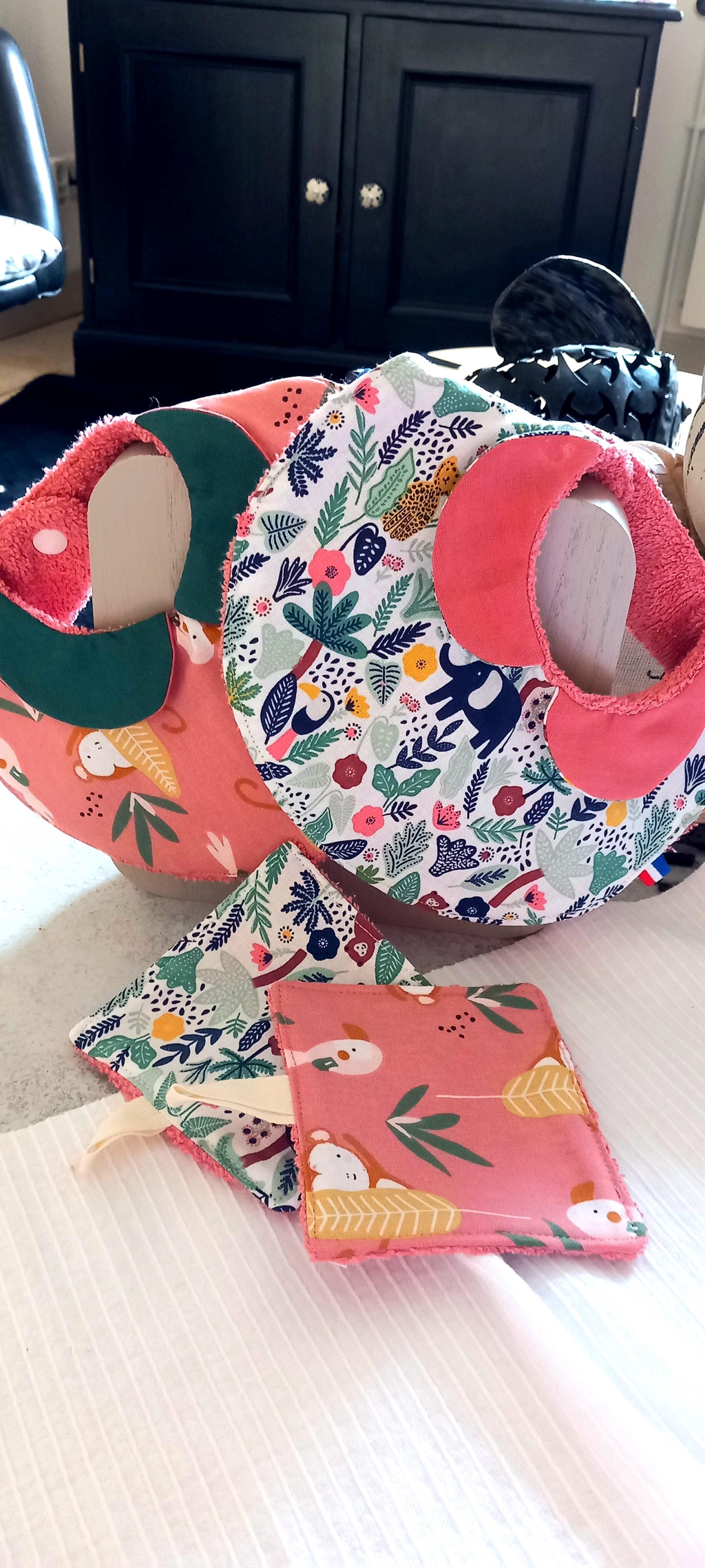 Cadeau bébé doux, utile et personnalisé