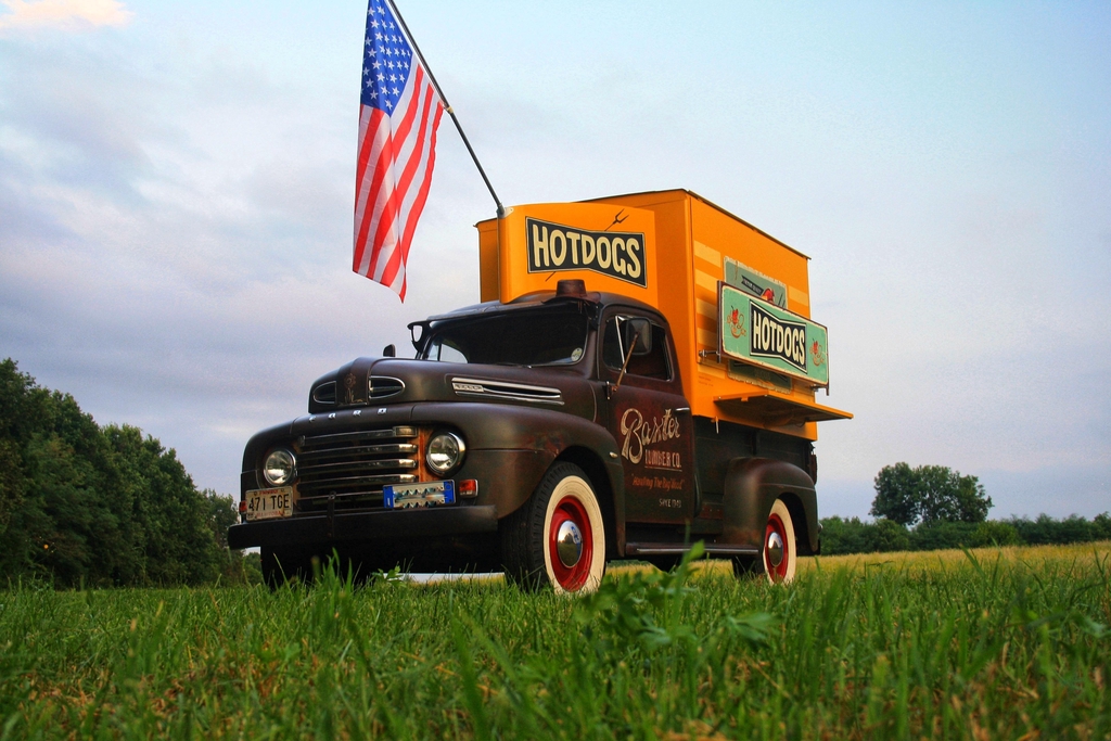 Foody Burger 49 un Food Truck SENZA GLUTINE inclusivo per tutti!