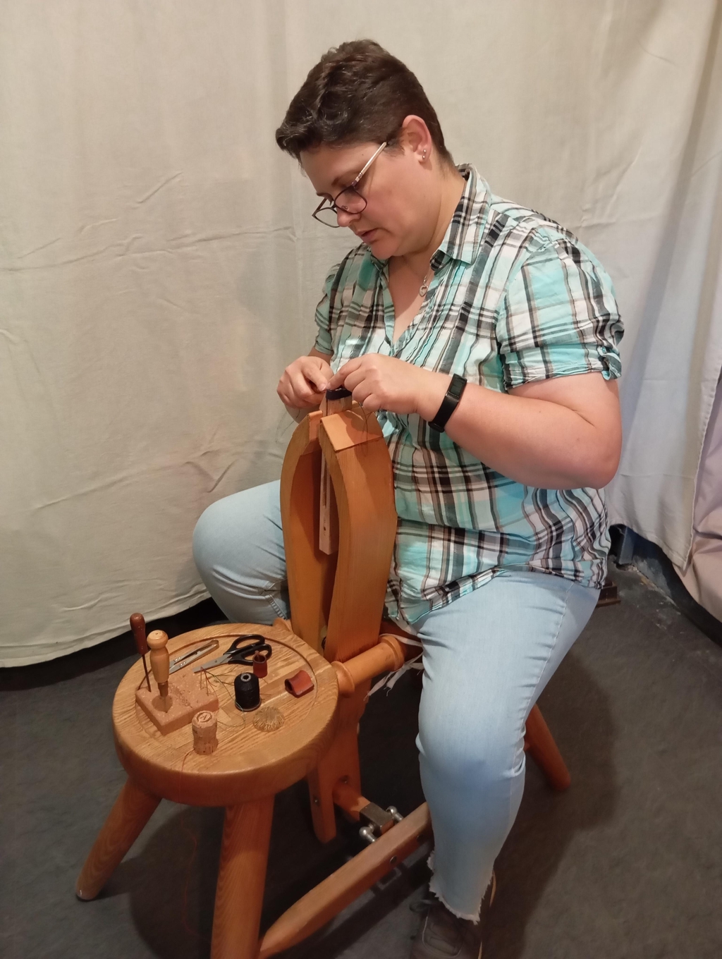 Fabrication à la main, la qualité artisanale. Cuirs du Béarn.