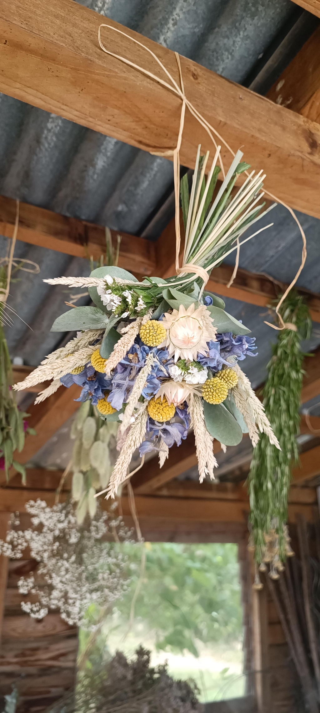 🌞 Offre Estivale L'air d'une fleur 

Pour toute commande à partir de 30€, recevez en cadeau : 🎁 1 sachet de lavande artisanale
💌 1 carte florale poétique

Faites fleurir votre été avec douceur !
Offre valable jusqu’au 31 Août 
2025, dans la limite des stocks disponibles.
