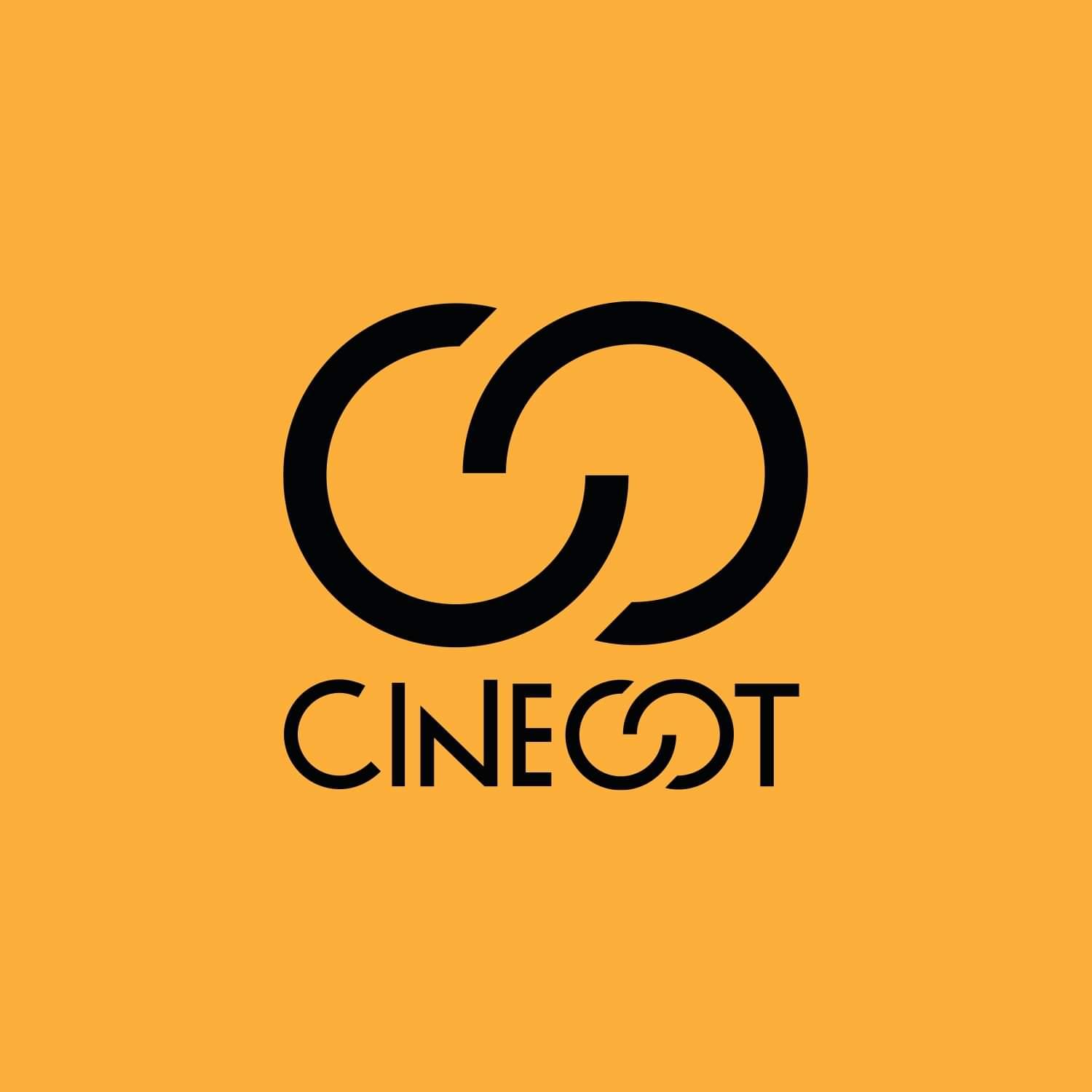 Cinema Connection, eller Cinecct som vi valt att kalla oss har självklart också egen merch.