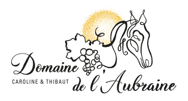 Domaine de l'Aubraine
Caroline et Thibaut Pariset 
Labour à cheval
Mâconnais - Bourgogne 
Grand Vin de Bourgogne
Burgundy wine - Vin Blanc - Macon Villages - White Wine