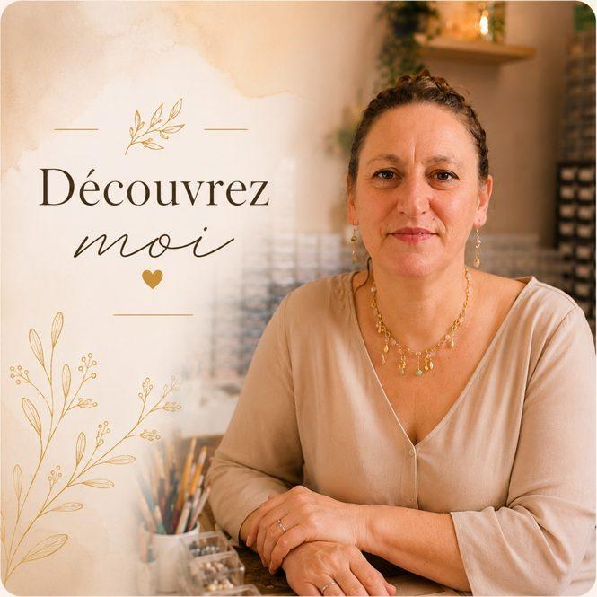 Découvrez notre collection de bijoux fantaisie faits main avec soin. Bracelets personnalisés, créations élégantes, bijoux en perles ou accessoires uniques : chaque modèle est imaginé artisanalement pour accompagner tous les styles et toutes les occasions.

