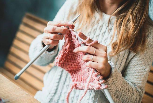 Bienvenue sur Creationsaom votre boutique de tricot et  couture faits main !
Ici, chaque pièce est unique et confectionnée avec passion.
