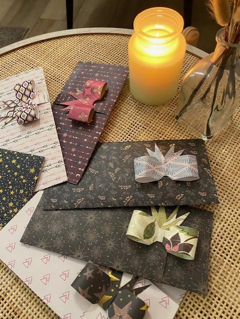 Bons cadeaux consultation naturopathie et réflexologie plantaire en enveloppes artisanales originales - Cabinet O'Réflex Naturel Dompierre-les-Ormes Saône-et-Loire entre Cluny et La Clayette