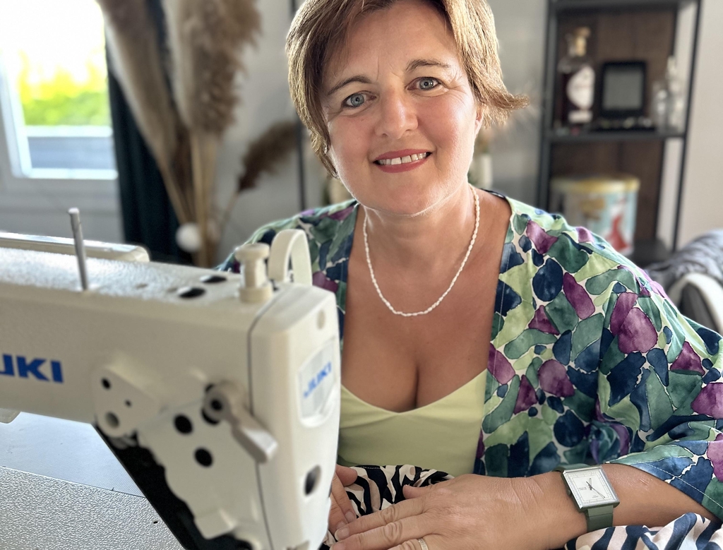 Moi, en train de coudre