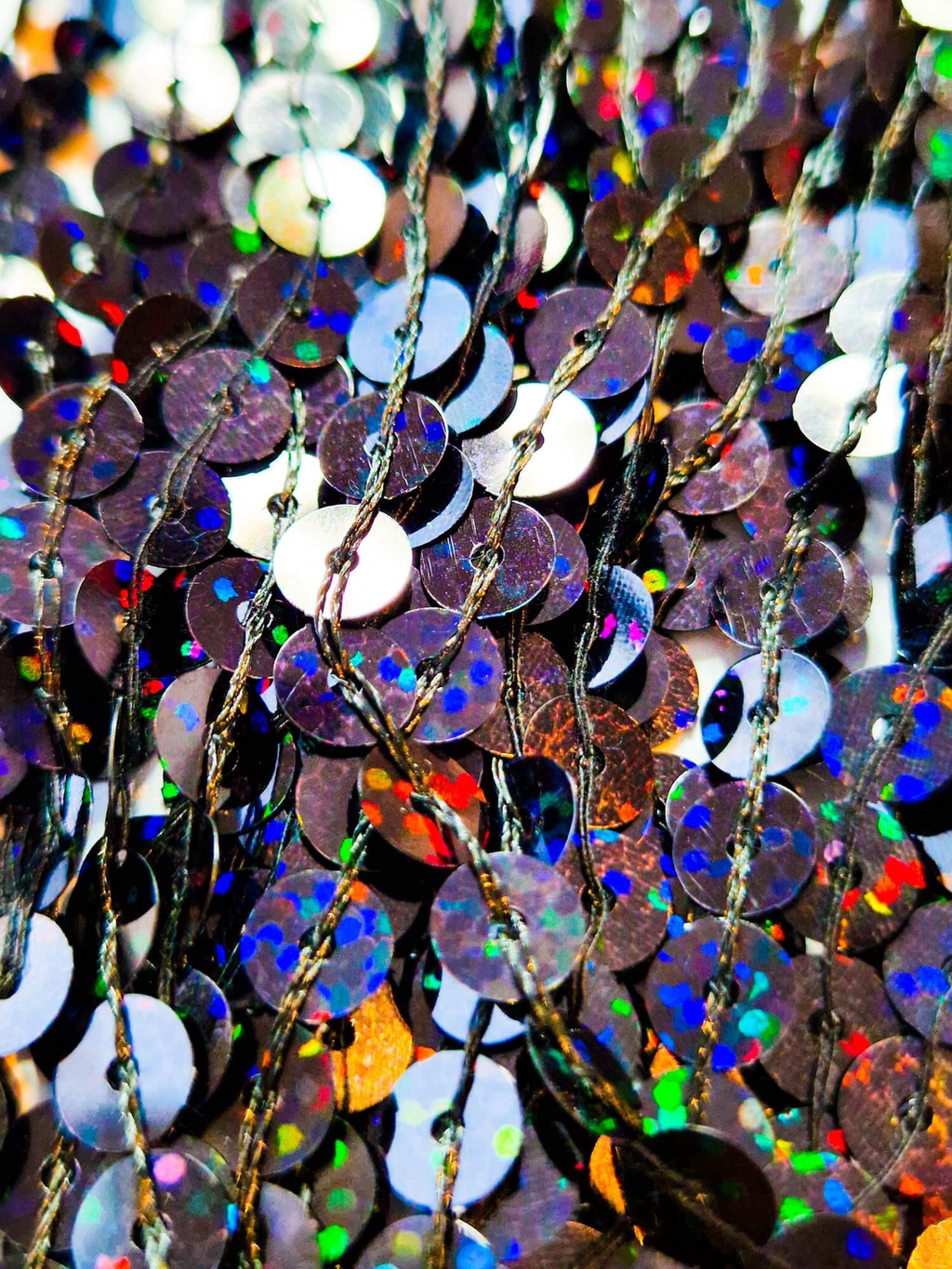 Up the Wazoo Apparel, koska hillitty on ihan hirveen tylsää. Verkkokauppa täynnä ihastuttavan värikkäitä kotimaisia, käsityönä valmistettuja statementkoruja ja asusteita rohkeasti pukeutuville persoonille!