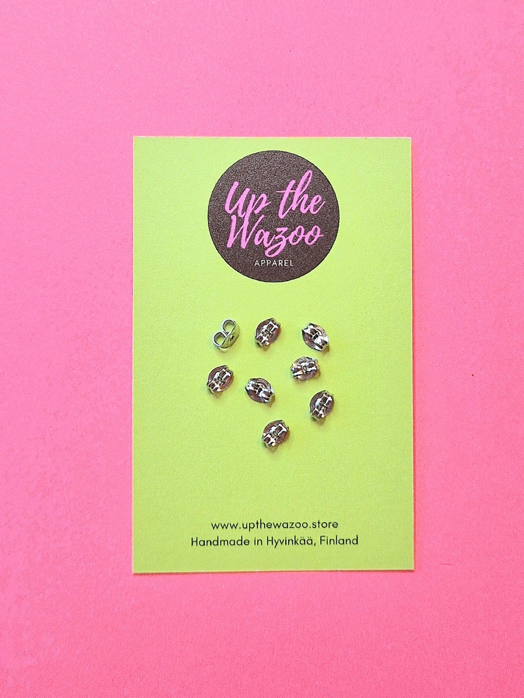 Korvakorutaustat, korurasiat ja muut tarvikkeet löydät täältä