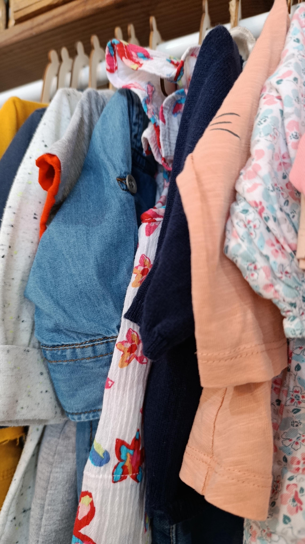 Vêtements bébé 
Fille et garçon 