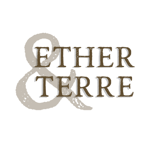 folk music ether&terre
Shaping silence with wood and strings. Between ether and earth.