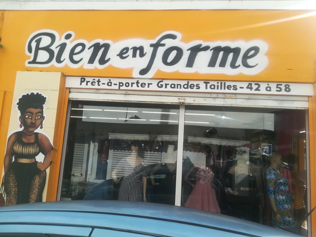 Magasin de vêtement Grande Taille et article divers