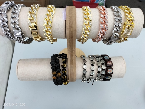 Vente de bijoux accessible à tout le monde