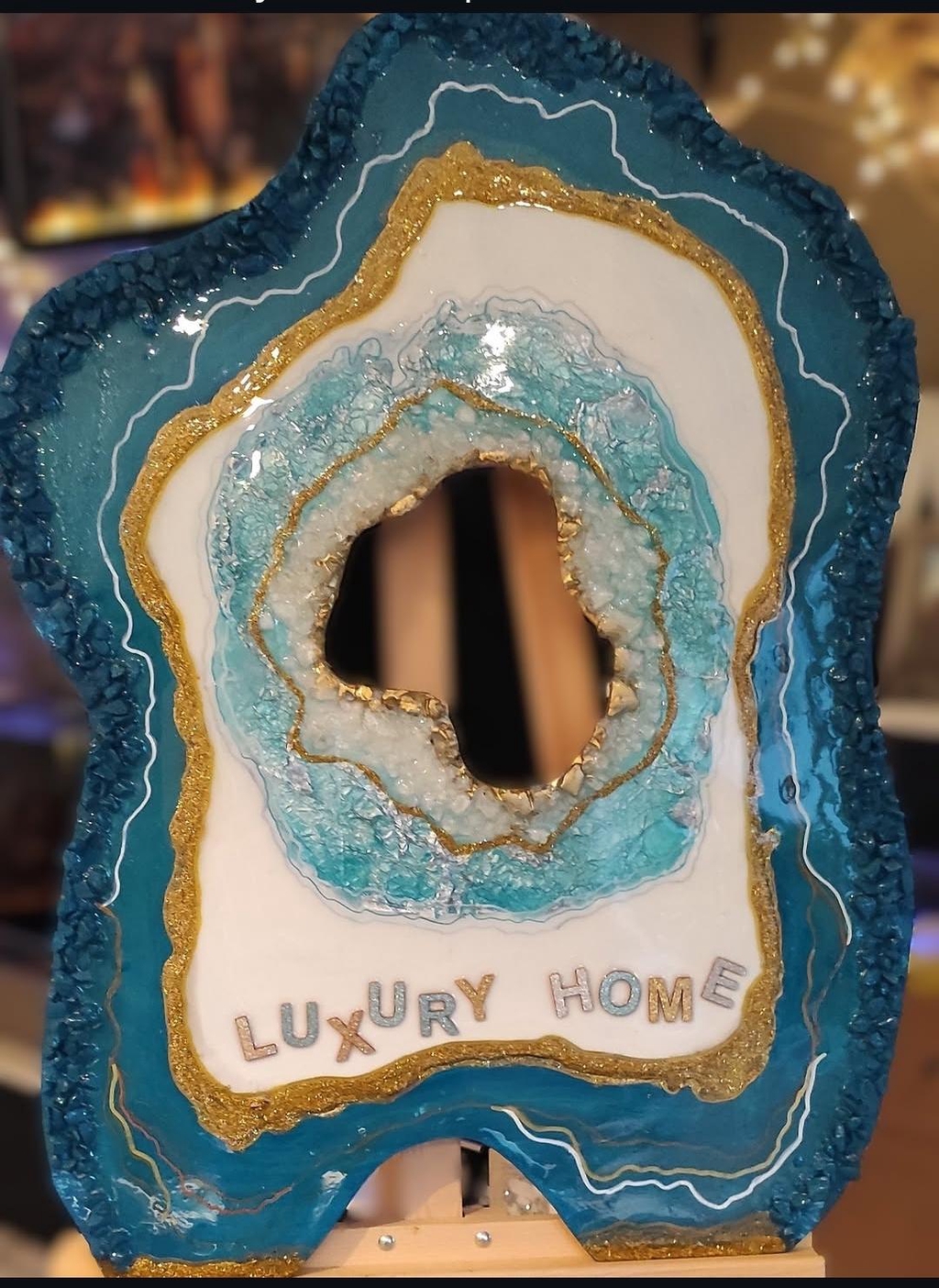 Tableau luxe, or crystaux Annecy