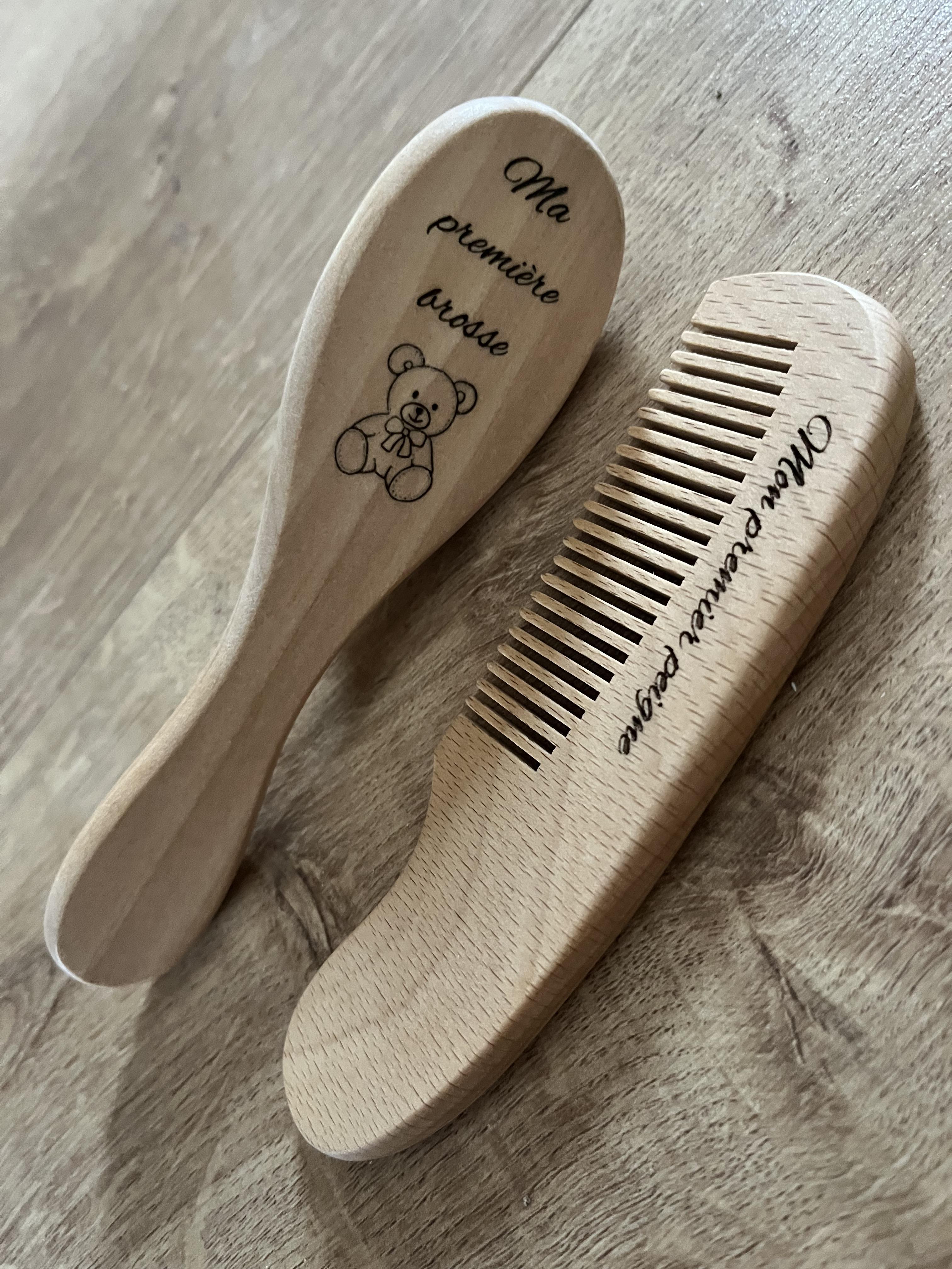 Peigne et brosse à cheveux gravés au laser