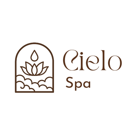 Logo de Cielo Spa, représentant une fleur de lotus stylisée au-dessus de nuages dans une arche, accompagné du texte « Cielo Spa » en lettres élégantes marron.