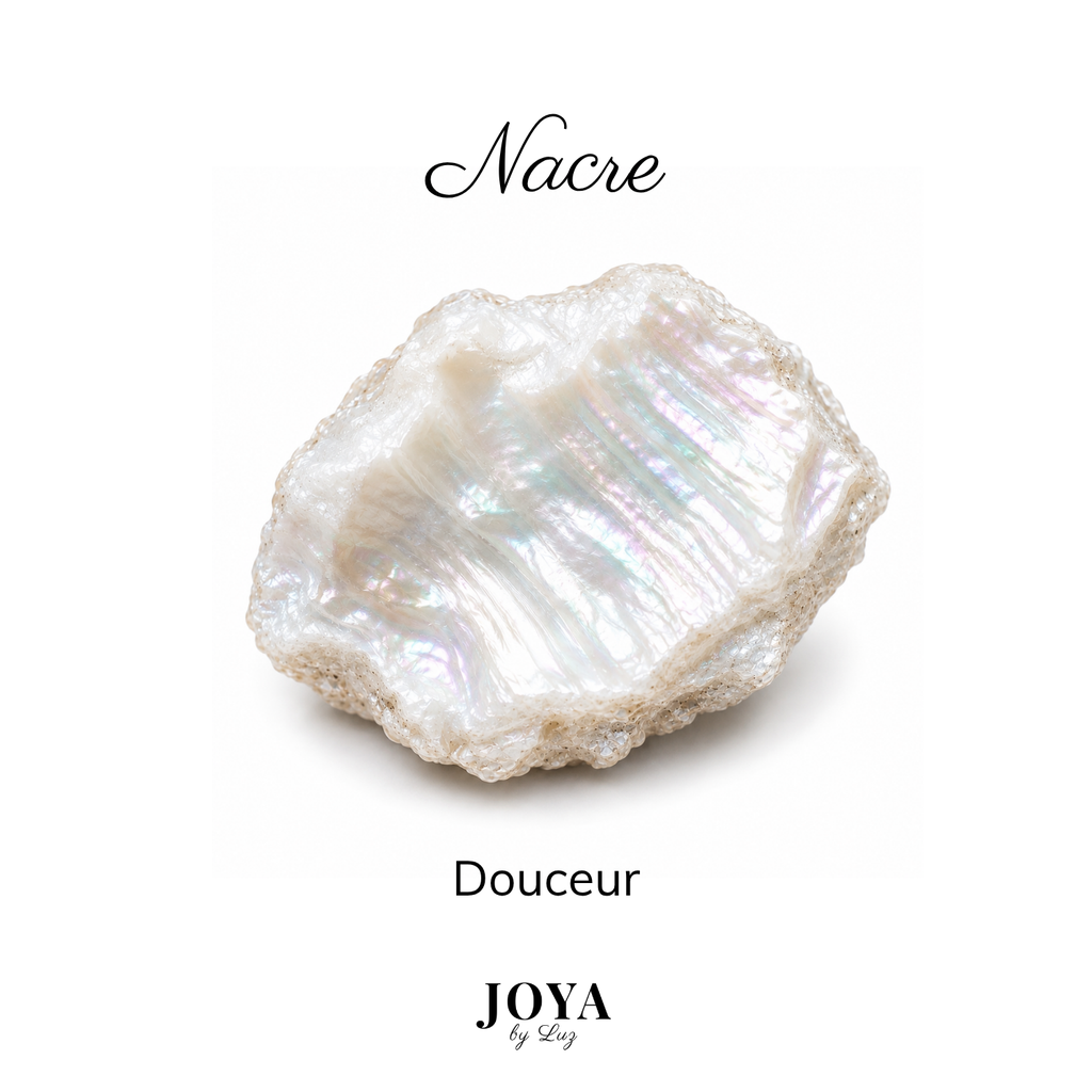 Nacre, pierre naturelle associée à la douceur.