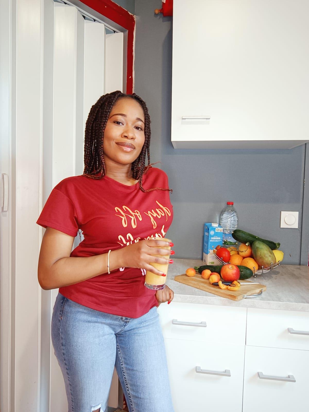 Geïa Healthy – Gercleanns Akouala, coach en nutrition anti-inflammatoire et bien-être, praticienne en PNL