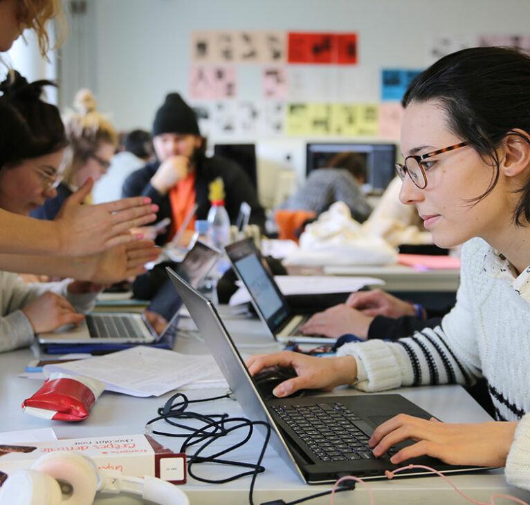 stage d'été - les clés de la communication et de la PAO