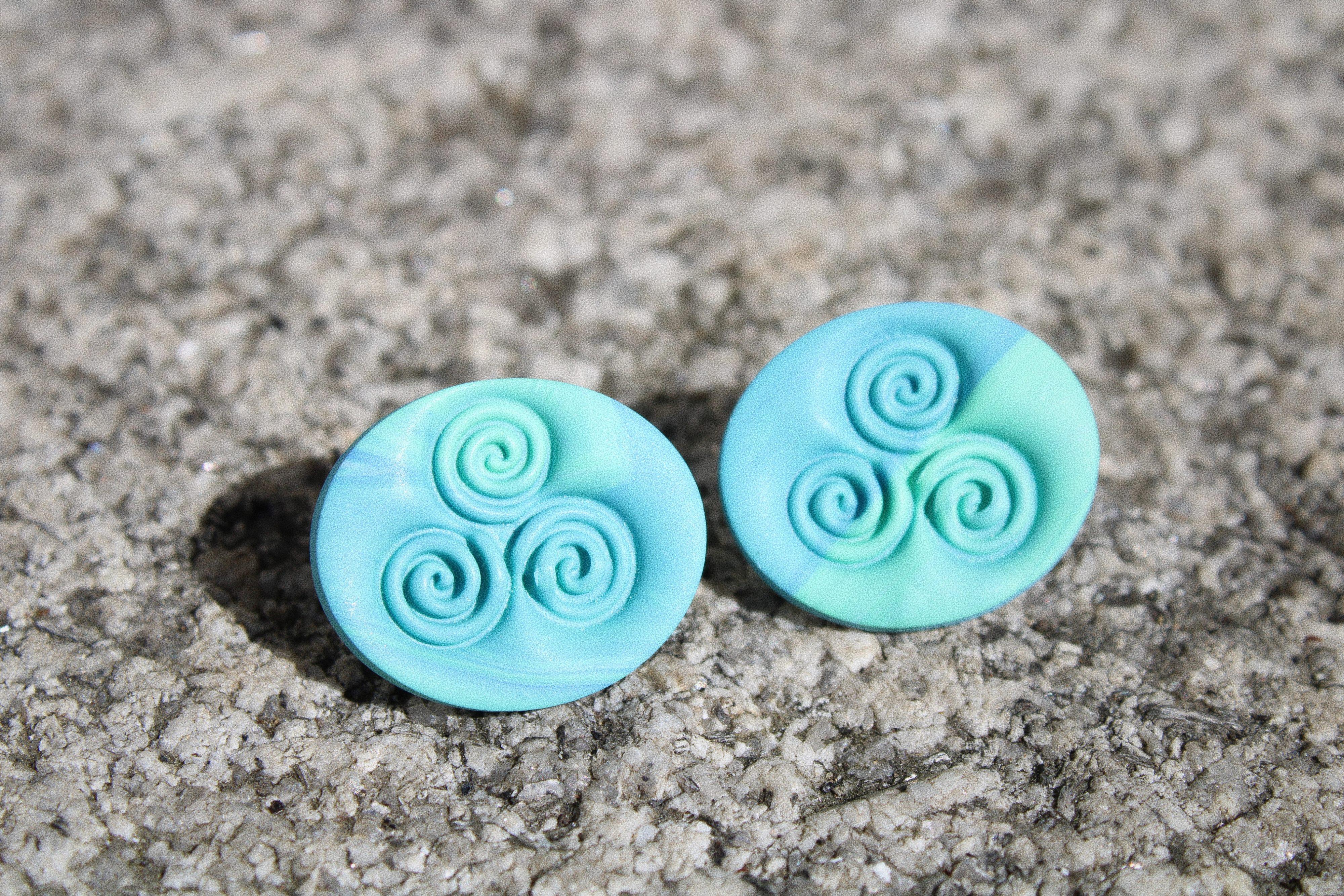 Looking for something truly unique? I gladly accept custom jewellery orders! Share your ideas, and I'll craft a piece that's just for you.
